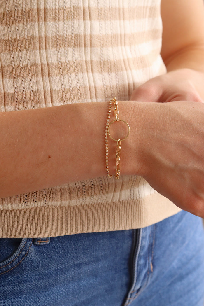 Moe Circle Charm Multi Row Bracelet