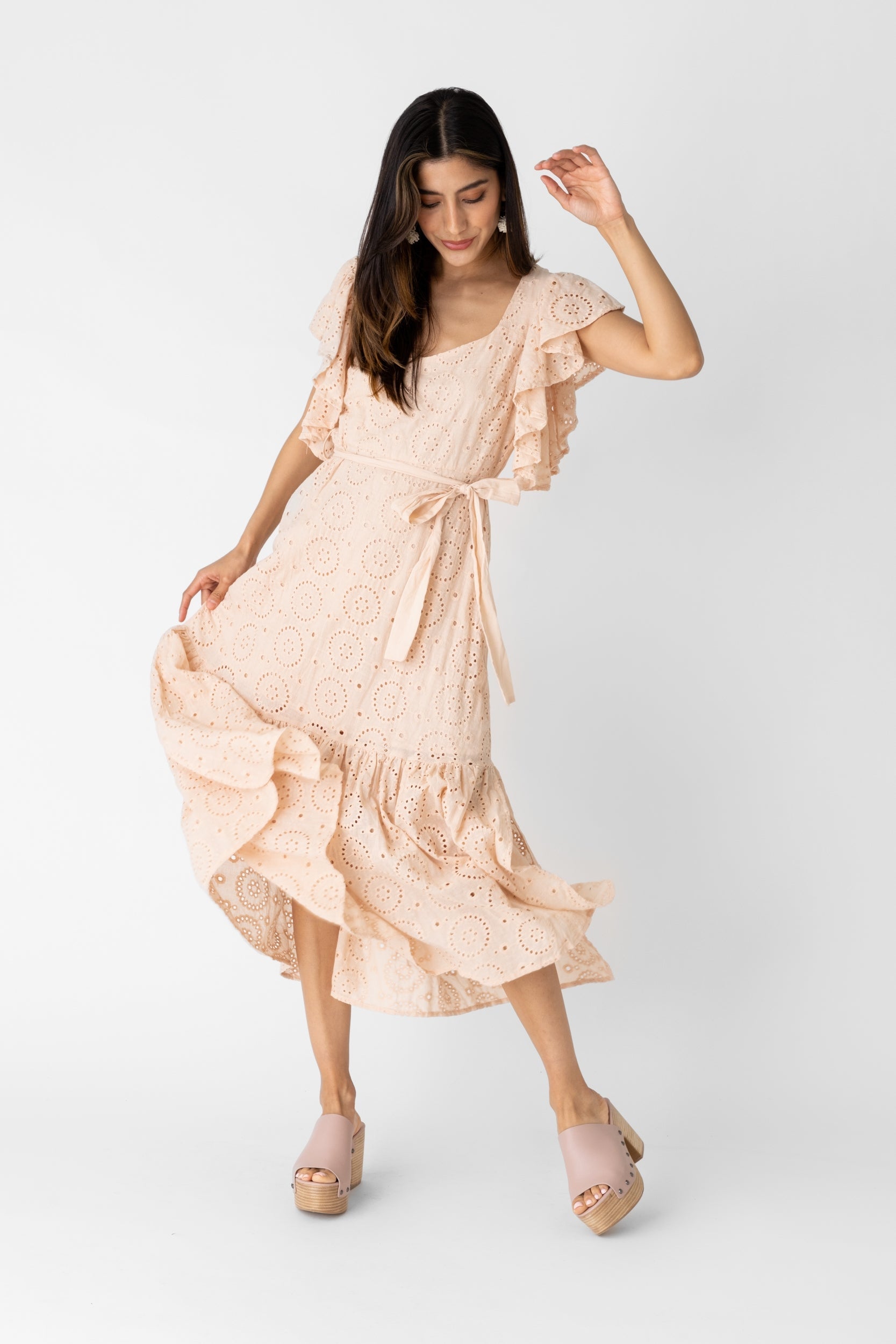 Bianca Eyelet Ruffle Sleeve Maxi Dress - L - CORAL
