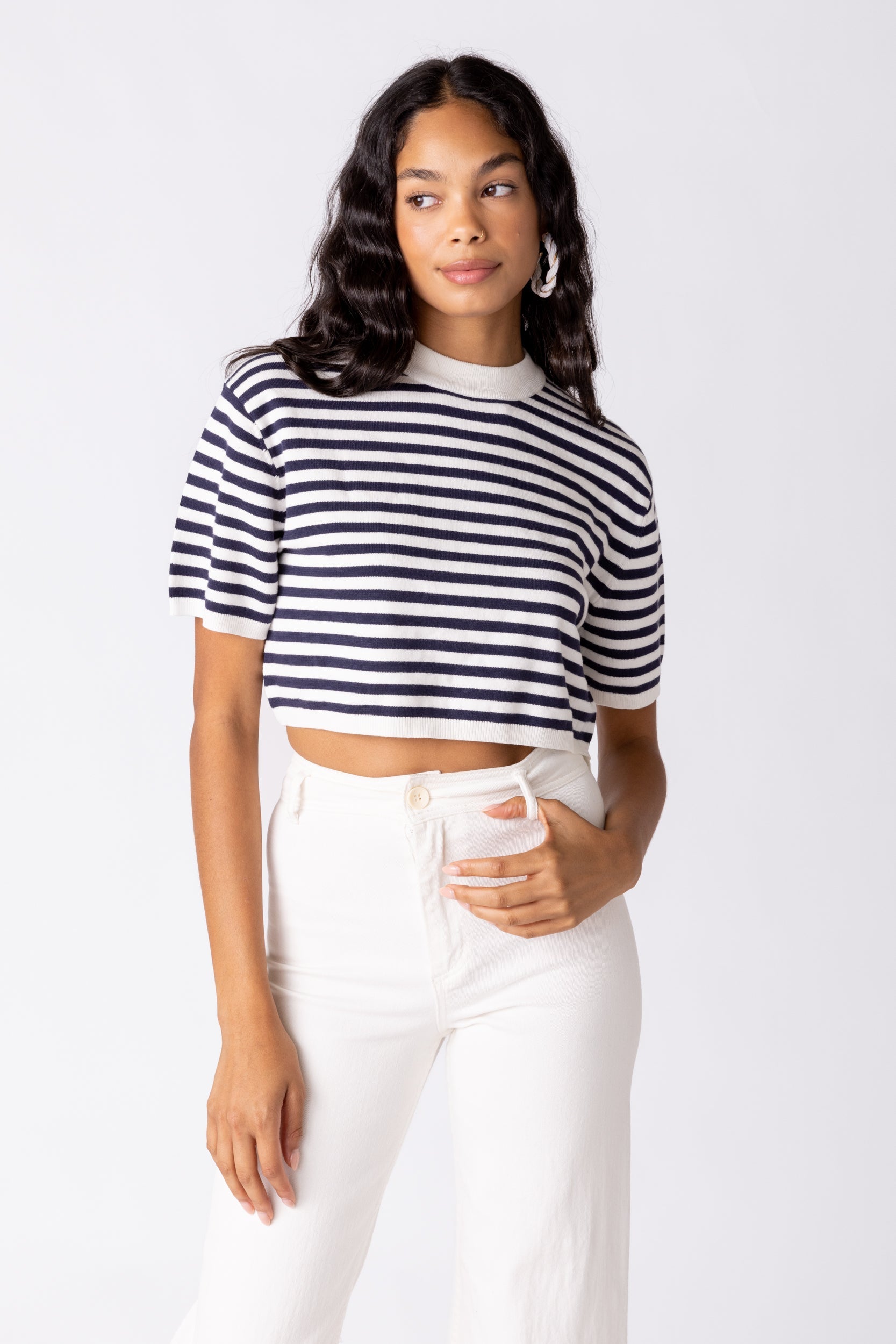 Jada Cropped Sweater Tee