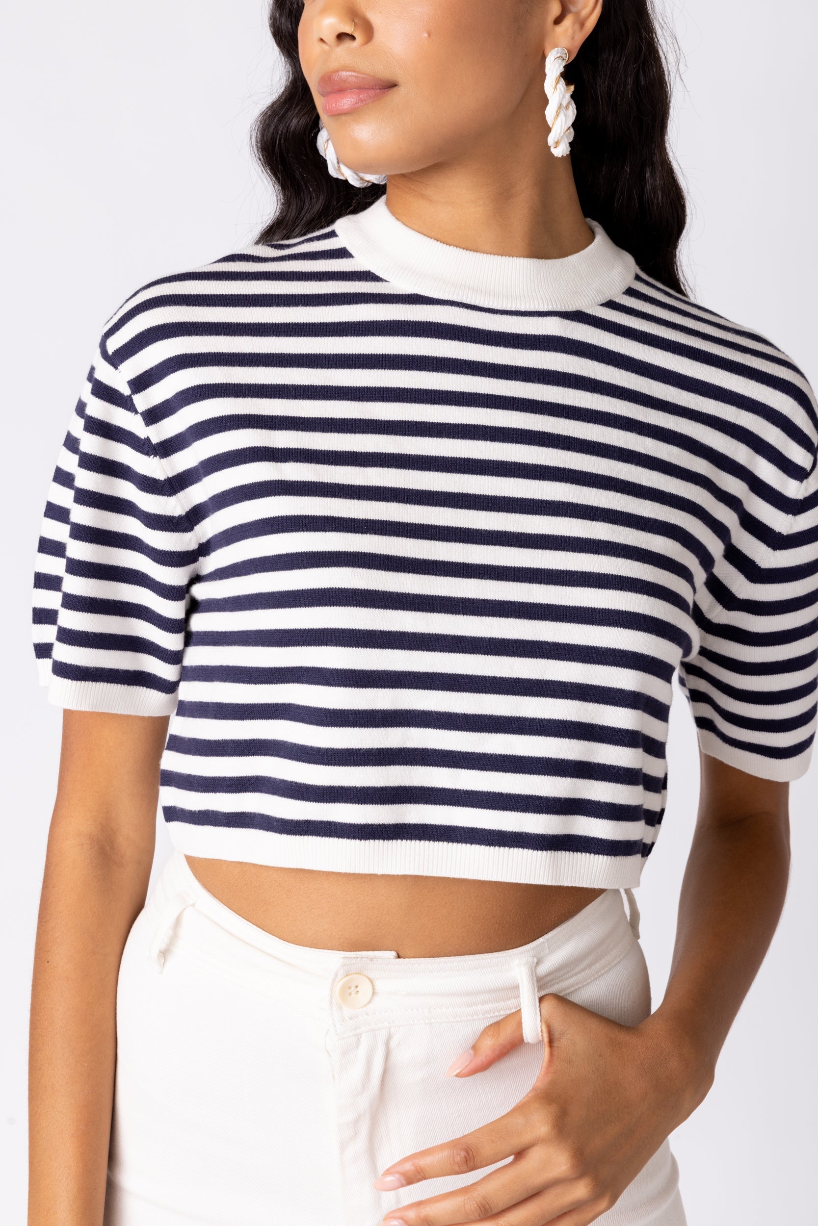 Jada Cropped Sweater Tee