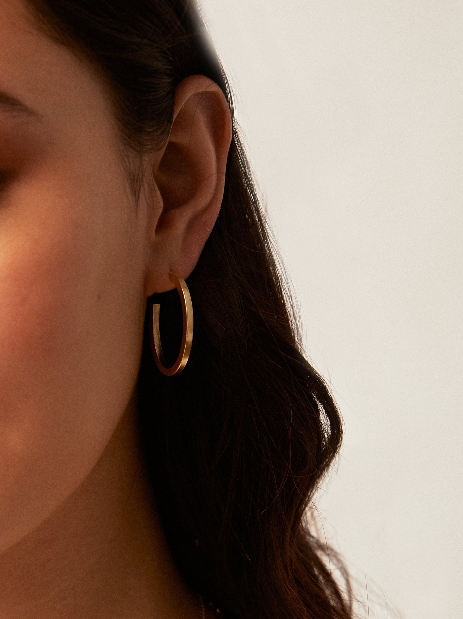 Muse Hoop Earrings: Gold