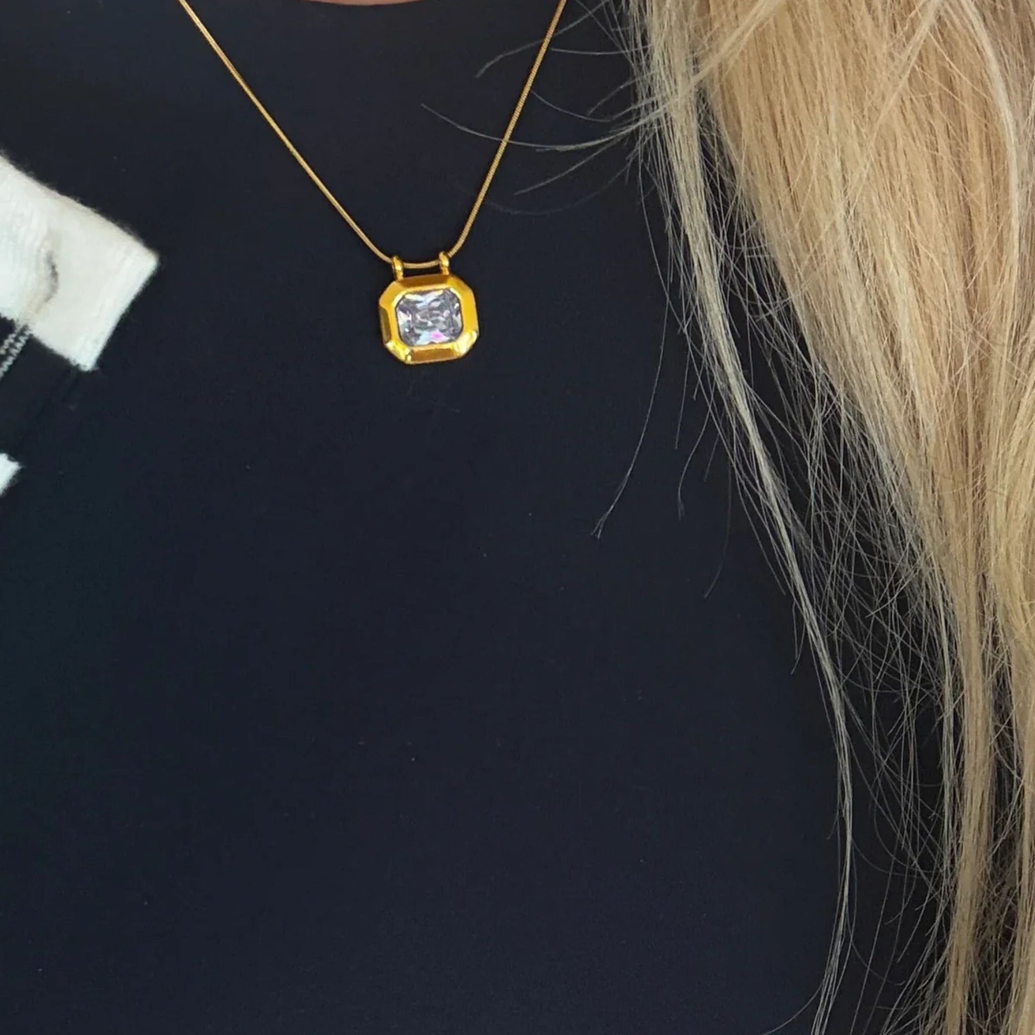 Daisy Necklace