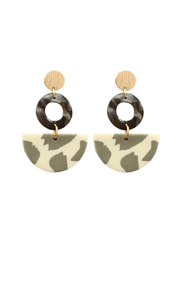 Romyn Resin Earrings