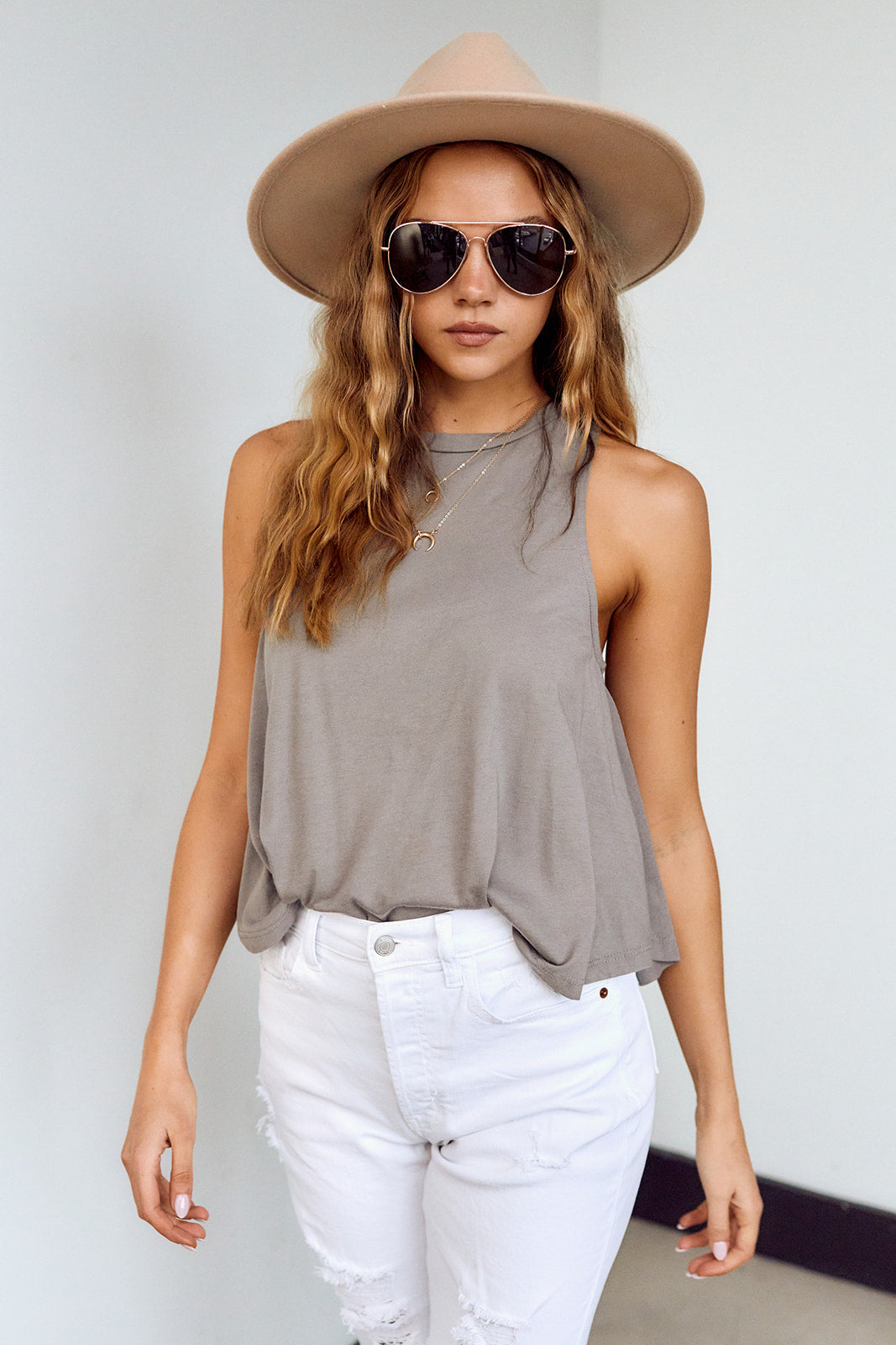 Ada High Neck Swing Tank