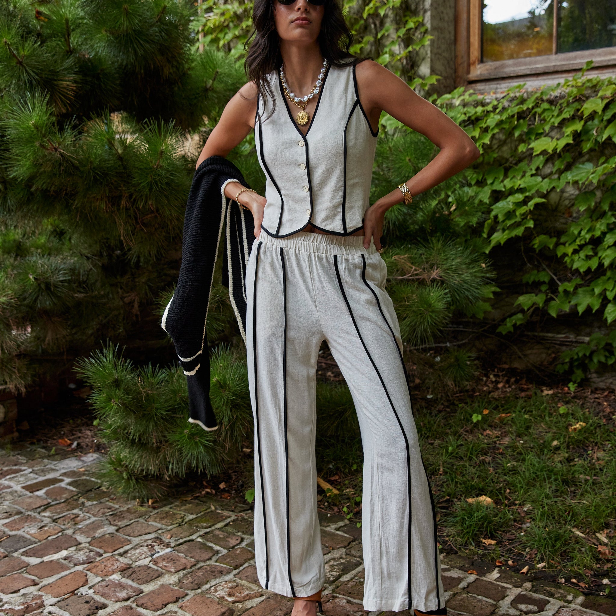 Jessie Black Stitch Linen Pants