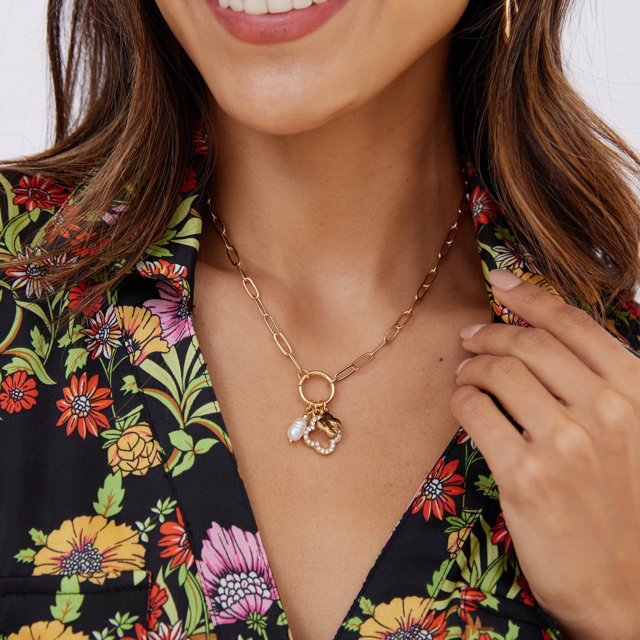 Francis Open Clover Pearl Choker