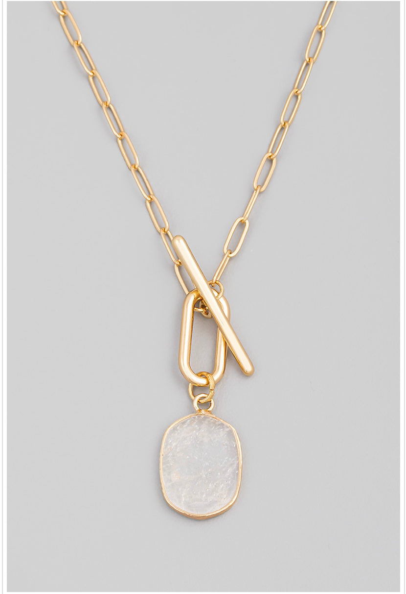 Brandie Pendant Necklace