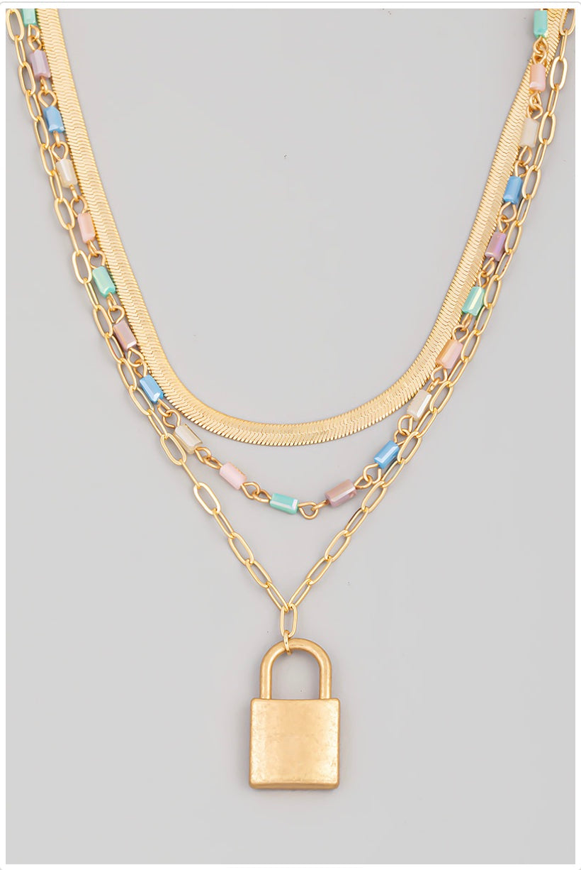 Raxia Lock Necklace