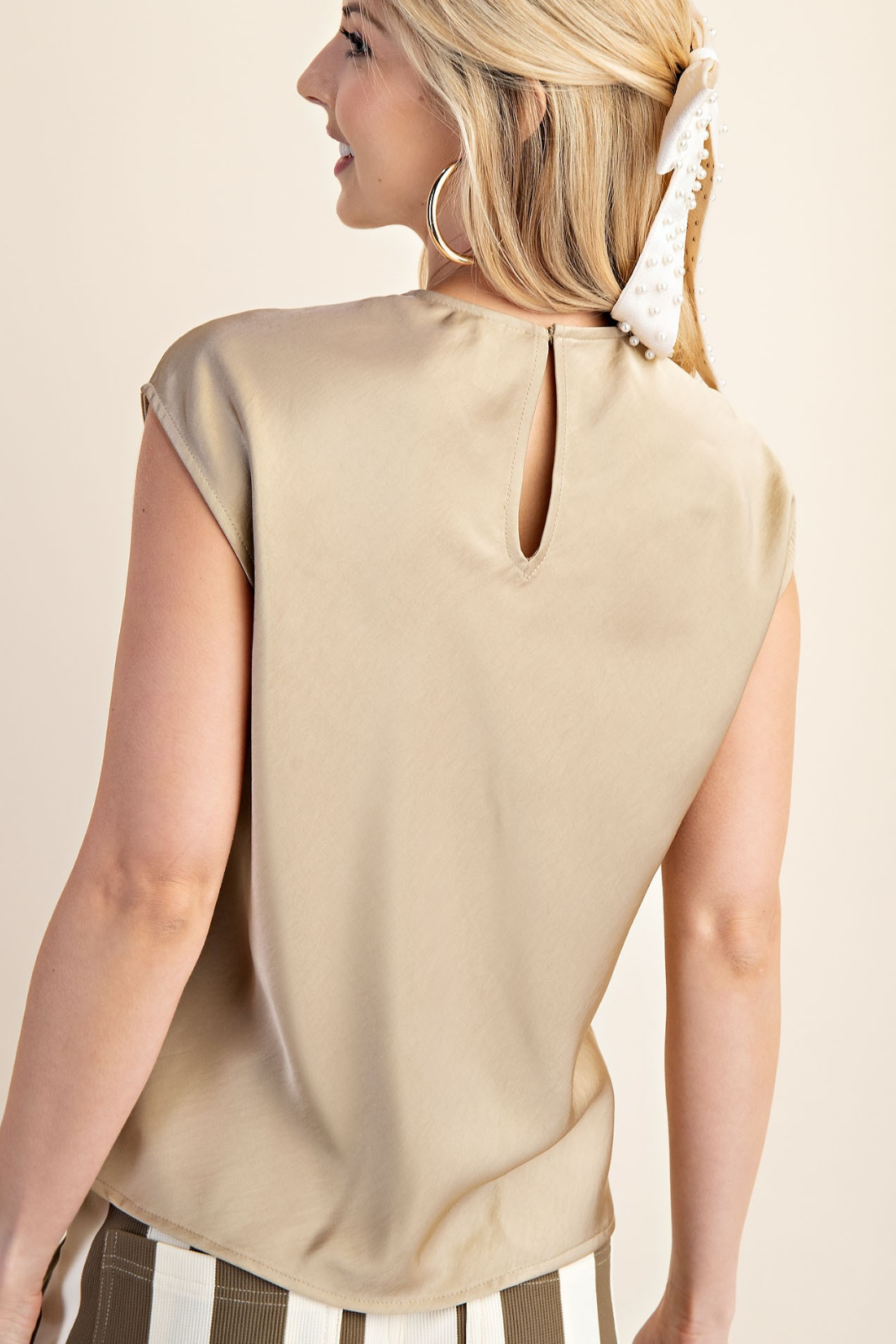Joyce Muscle-Sleeve Blouse